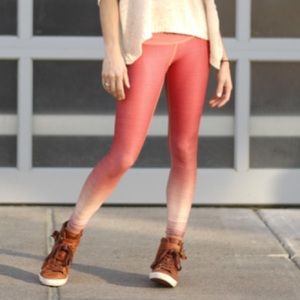 Niyama Sol Coral reef dip dye barefoot leggings